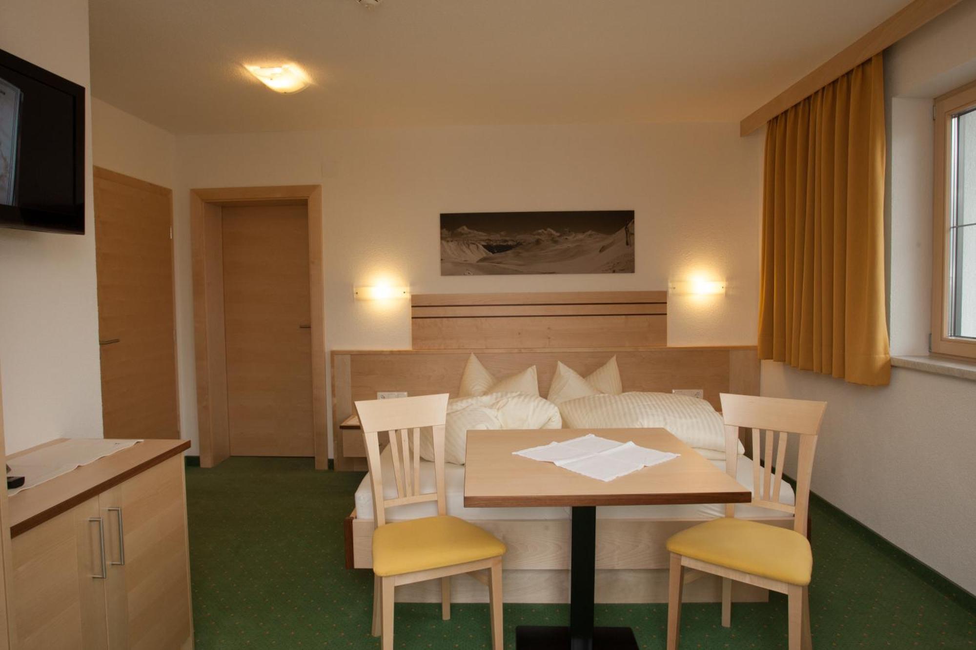 Haus Muehlbach Hotel Fiss Ngoại thất bức ảnh
