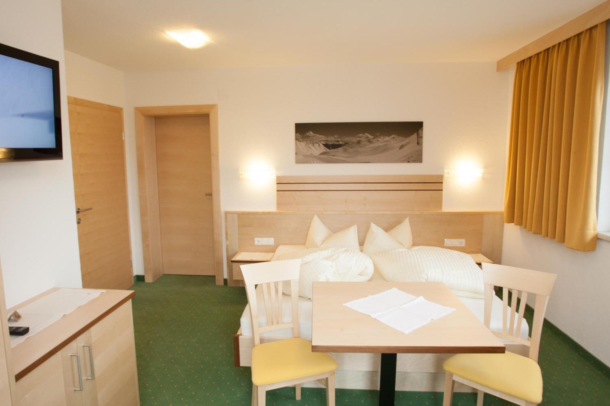Haus Muehlbach Hotel Fiss Ngoại thất bức ảnh